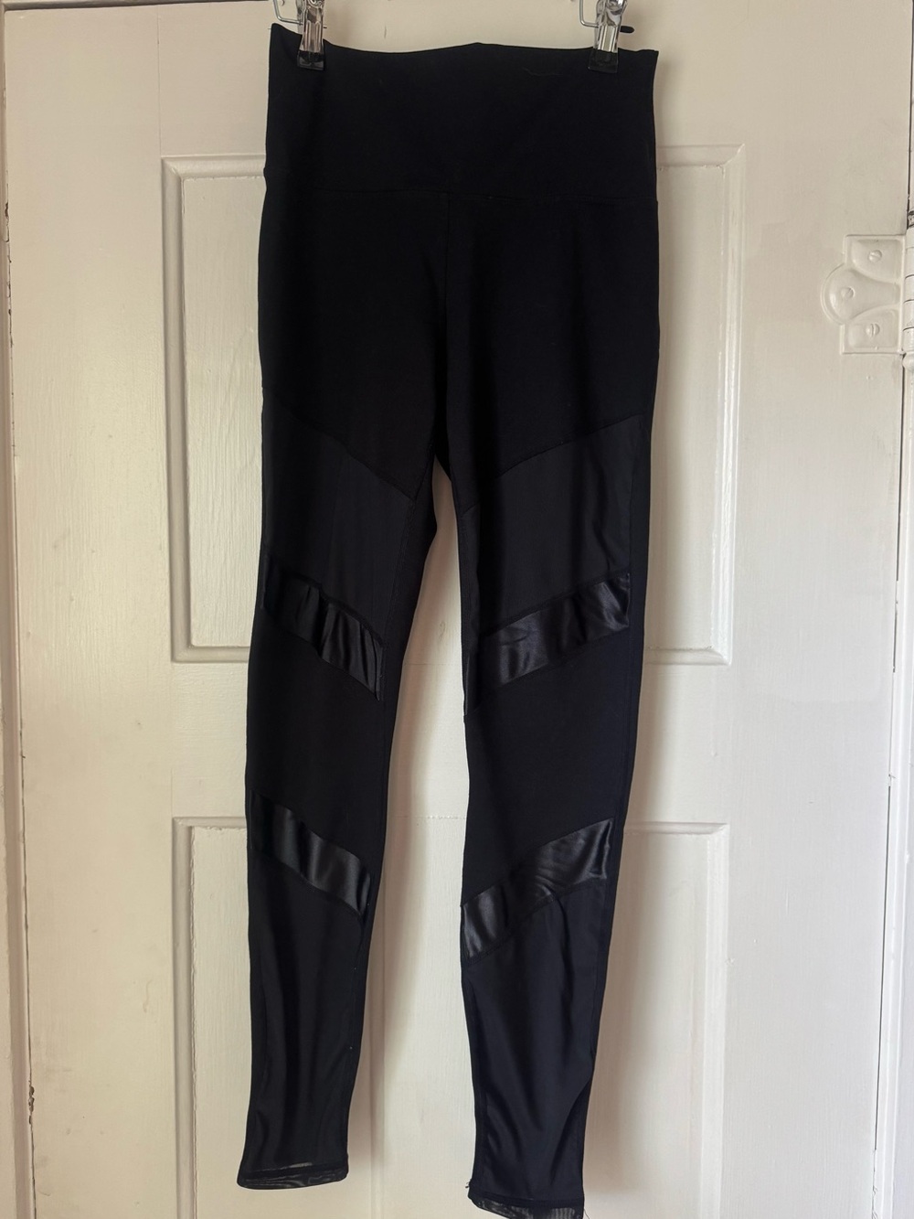 Fabletics PowerHold Black Mesh Faux Leather Panel Leggings Size S